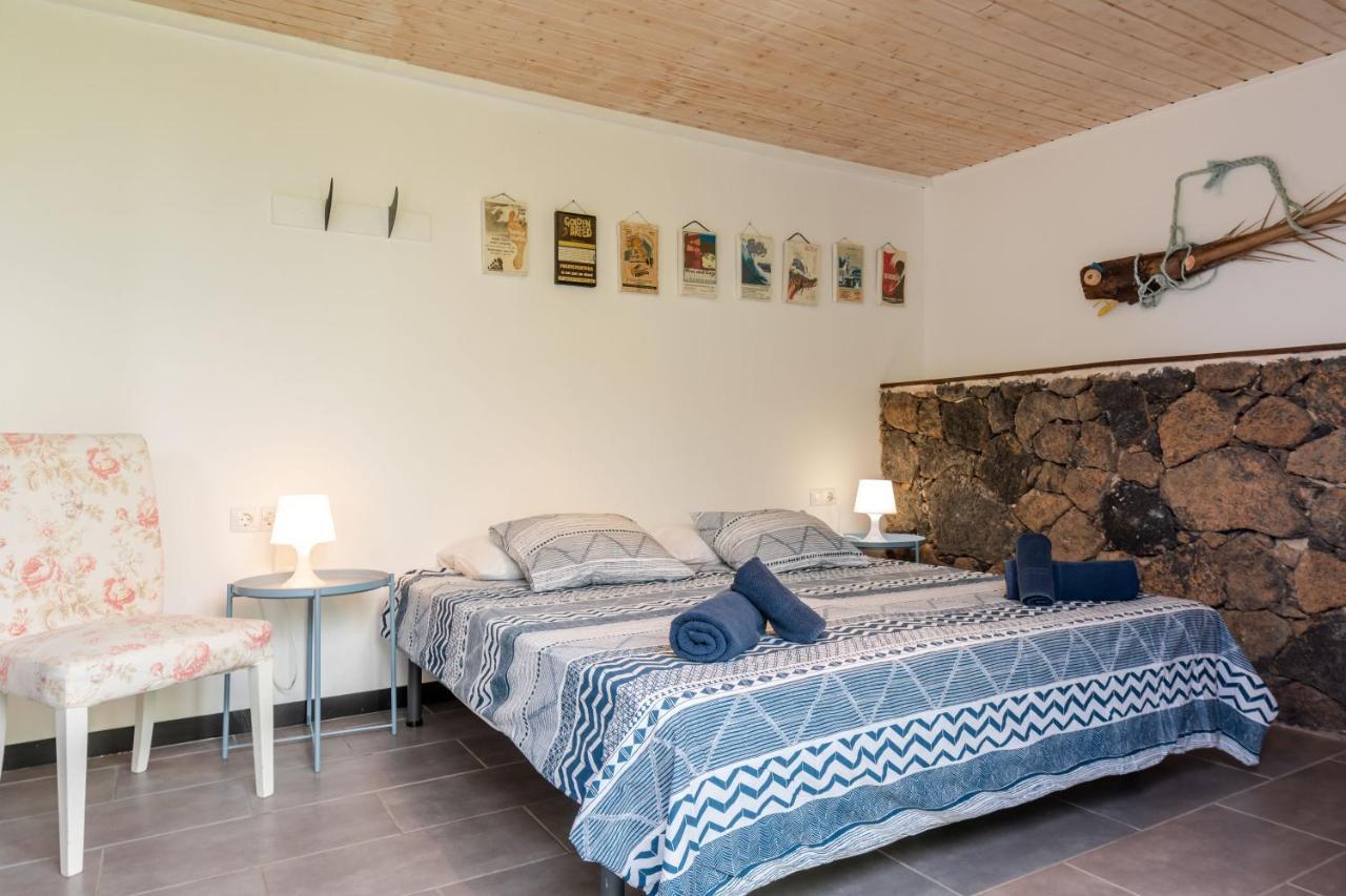 Creative Harbour Fuerteventura Hostel ลาคาเรส ภายนอก รูปภาพ
