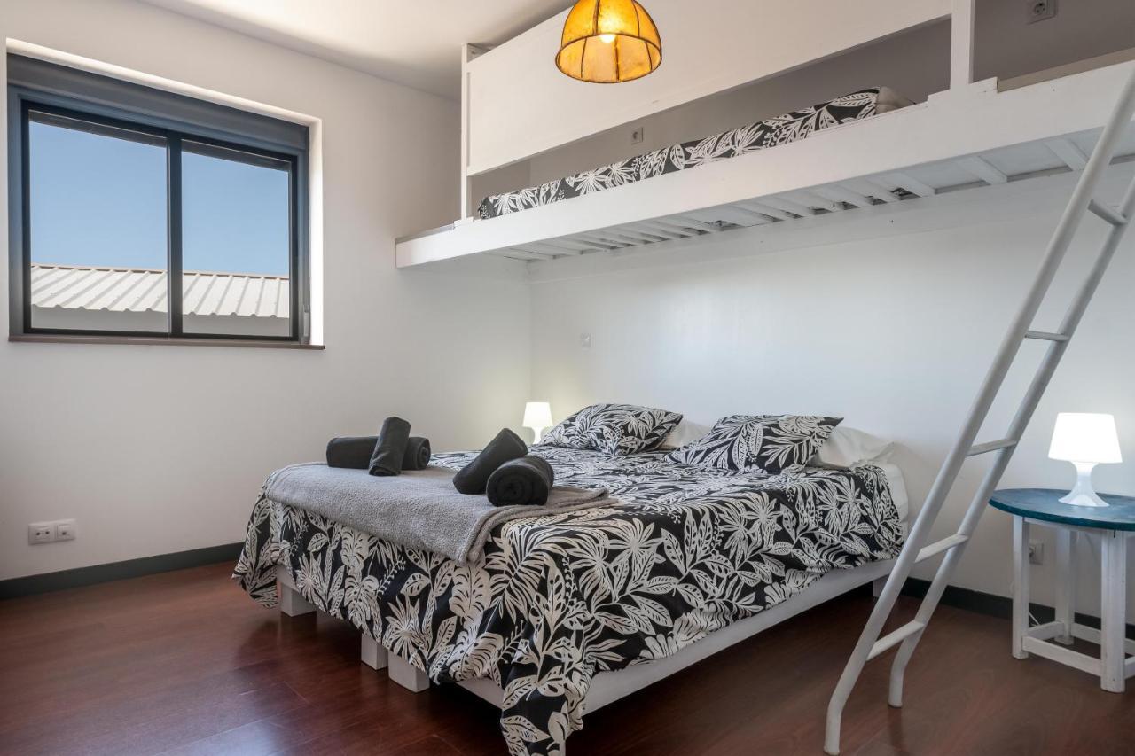 Creative Harbour Fuerteventura Hostel ลาคาเรส ภายนอก รูปภาพ