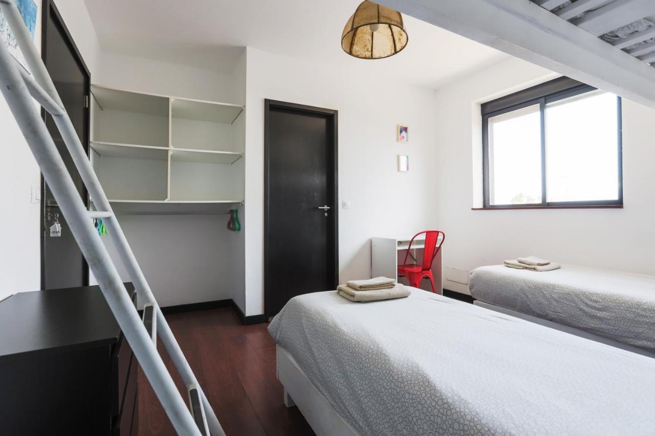 Creative Harbour Fuerteventura Hostel ลาคาเรส ภายนอก รูปภาพ