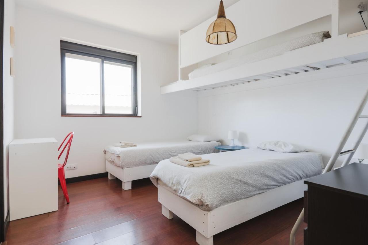 Creative Harbour Fuerteventura Hostel ลาคาเรส ภายนอก รูปภาพ